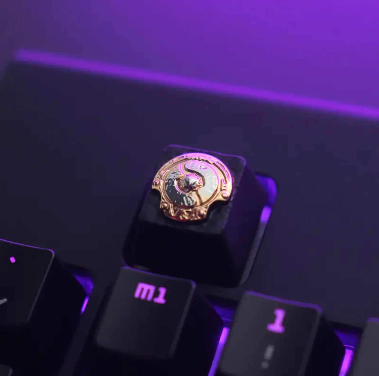 Artisan Custom Alloy Esc Keycaps