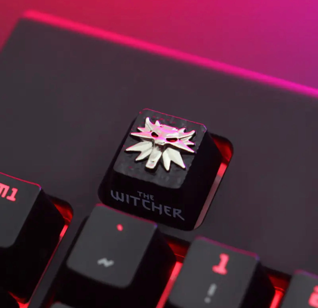 Artisan Custom Alloy Esc Keycaps